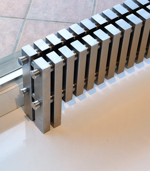 Cadence 2XMB Radiator - Ht. 23"-30"